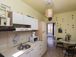 Apartments Mavi - Studio Apartment With Terrace and City View