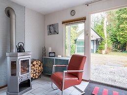 Chalet With Large Garden and Duck Pond
