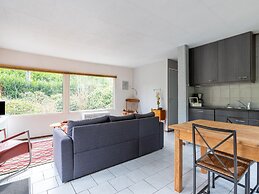 Chalet With Large Garden and Duck Pond