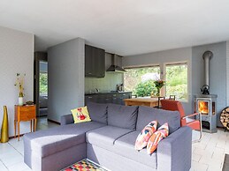 Chalet With Large Garden and Duck Pond
