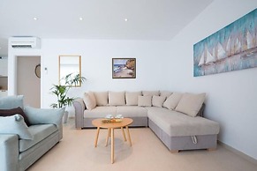 Apartments Horizon - One-bedroom Apartment With Balcony and Sea View