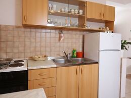 Apartments Boro - Two Bedroom Apartment With Terrace