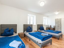 Apartment With Terrace in an Ideal Location