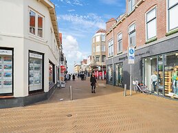 Vacation Home 450 m From the Beach