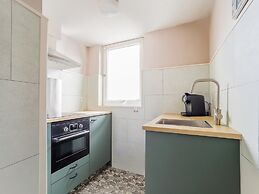 Vacation Home 450 m From the Beach