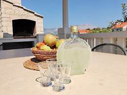 Villa Ivana - Three-bedroom Villa With Private Pool