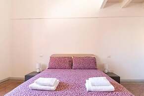 Welcomely - Xenia Boutique