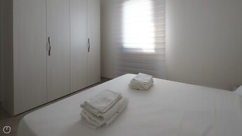 Welcomely- Xenia Boutique House - Apt 10