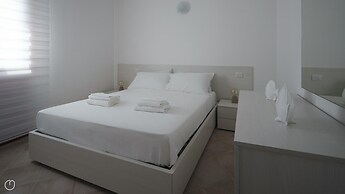 Welcomely- Xenia Boutique House - Apt 10