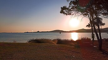 Welcomely - White Terrace - Condominio Acqualife