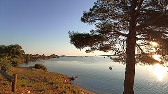 Welcomely - White Terrace - Condominio Acqualife