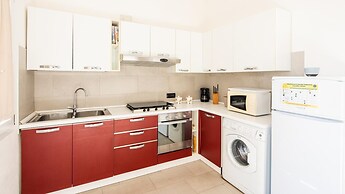 Welcomely - Porto Corallo Seafront