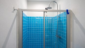 Welcomely - Porto Corallo Seafront