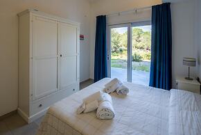 Welcomely - Porto Corallo Seafront