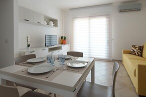 Welcomely- Xenia Boutique House - Apt 11