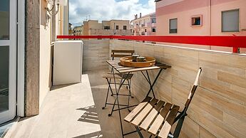 Welcomely - Rady House