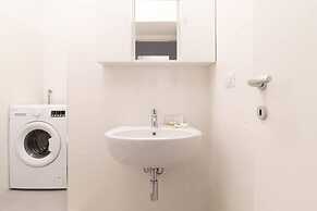 Welcomely - Xenia Boutique House 3