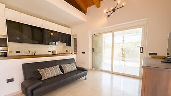 Welcomely - Villa Cornus