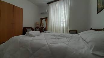 Welcomely - Janas de Ilu