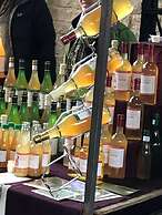 Modern Penthouse With Views in Stroud