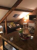 Modern Penthouse With Views in Stroud