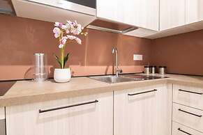 Welcomely - Xenia Boutique House 2