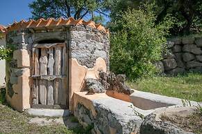 Welcomely - Country House Muristene- Iris