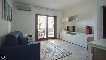 Welcomely - Xenia Boutique House - Apt 7