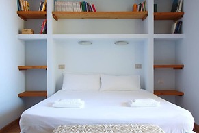 Welcomely - Sardinian Stone House