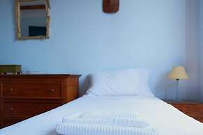 Welcomely - Sardinian Stone House