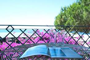 Welcomely - Sardinian Stone House