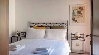 Welcomely - Sa Murta-il Mirto