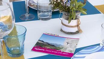 Welcomely - Sa Murta-il Mirto