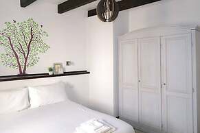 Welcomely - Santa Chiara