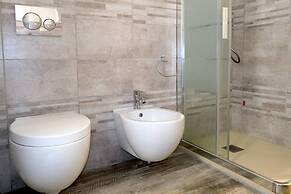 Welcomely - Santa Chiara