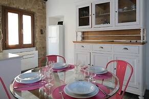 Welcomely - Santa Chiara