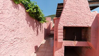 Welcomely - Josto Panoramic House