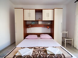 Apartments Pinija - Economy Two Bedroom Apartment With Terrace -