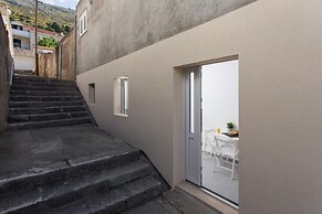 Apartment Maricol - One Bedroom Apartment With Terrace