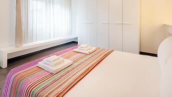 Lucienne in Alghero With 1 Bedrooms and 1 Bathrooms