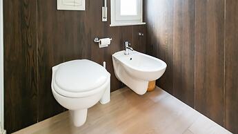 Lucienne in Alghero With 1 Bedrooms and 1 Bathrooms