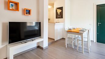 Lucienne in Alghero With 1 Bedrooms and 1 Bathrooms