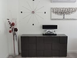 Villa Riva - Five Bedroom Villa With Pool and Sea View