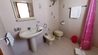 Welcomely - La Casa Di Rita - Salamaghe