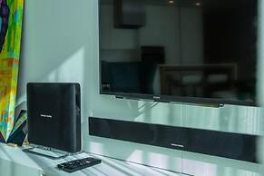 Acqua House by Rent4all