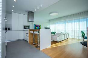 Acqua House by Rent4all