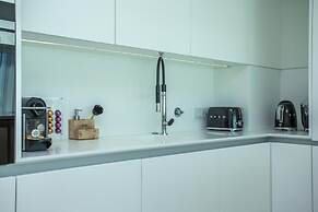 Acqua House by Rent4all