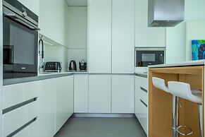 Acqua House by Rent4all