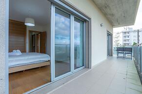 Buarcos Sunset Apartment by Rent4all