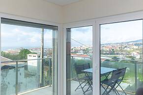 Buarcos Sunset Apartment by Rent4all